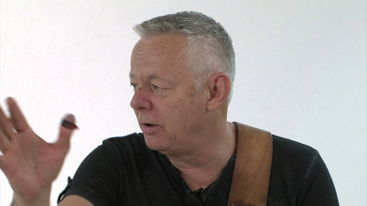Acoustic Nation Interview: Tommy Emmanuel, Part 1 - YouTube