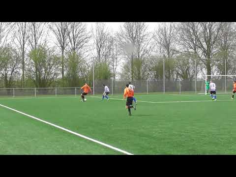 14 april 2018 IJFC 3 - VV De Meern 2 com 1-3 Doelpunt Beytullah, assist Jasper (0-1)