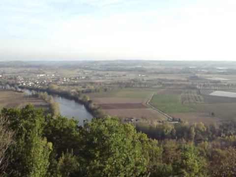 LAPARADE (47) : POINT DE VUE SUR LA VALLEE DU LOT