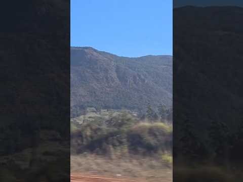Morros de Minas #ocajal #minasgerais #morros #estrada #natureza #santarita #shorts