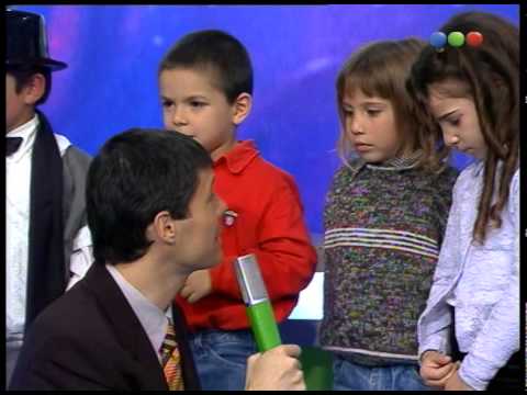 Show de los chicos: Lucas canta "Becho a becho" - Videomatch 99