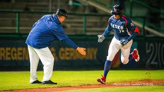 Marek Chlup hits an ABSOLUTE NUKE vs Spain to help Czechs advance to WBC 2023