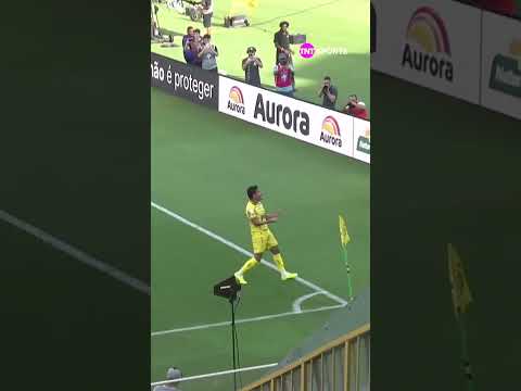 QUE GOL CONTRA BIZARRO DO RAFAEL! #shorts