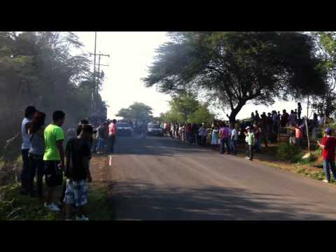 Piques los potocos camaro vs fiesta