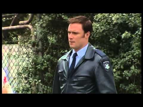 Blue Heelers   S09E14   Reflection