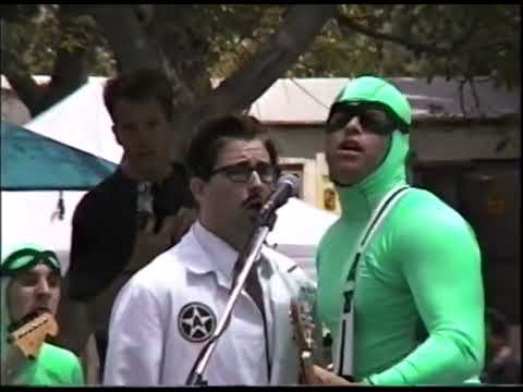 The Aquabats! - Cal State Fullerton (1998)