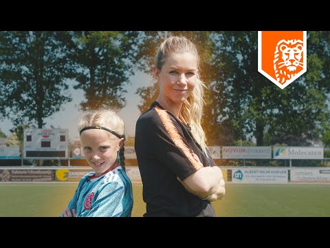 10-jarig talent met bizarre Trampo-skills⚽🔥! | FUTURE STARS