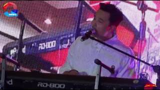 CYRUS VILLANUEVA - Dancing On My own (Live in Manila!)