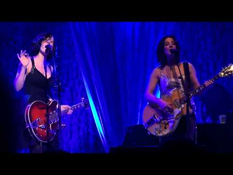 Sarah McLachlan - Melissa McClleand - Passenger 24 - Buffalo, NY January 6, 2011