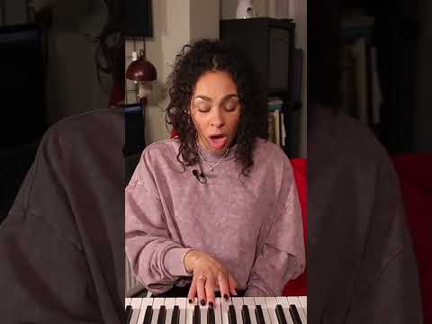 This exercise is great for encouraging vocal cord closure for a stronger singing voice. 💕🎤