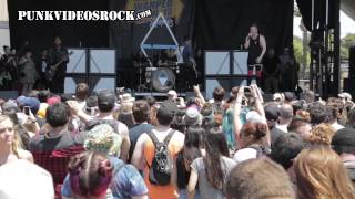 Set It Off - Bleak December (Live at Vans Warped Tour 2015)