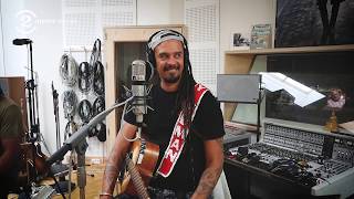 Michael Franti &amp; Spearhead - Stay Human (All The Freaky People)  (Live on 2 METER SESSIONS)