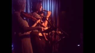 Mary Elizabeth Winstead singing on Instagram with Josh Radnor and Ben Lee