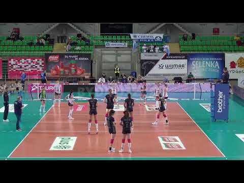 Ani Bozdeva (#12 White Jersey) - mecz Chemik Police 6 02 2022