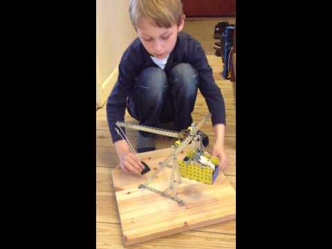 Meccano Trebuchet