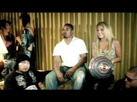 Lady Gaga - Just Dance ft. Colby O'Donis