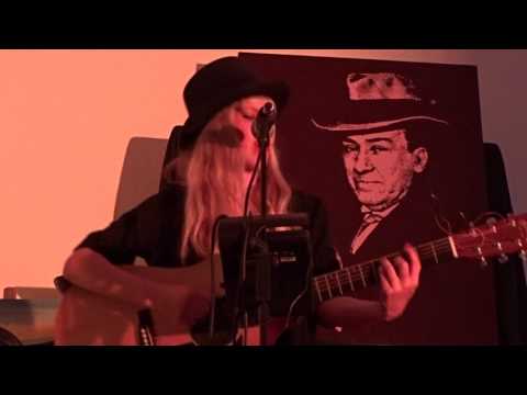 BELEN CONTE Live @Cologne Machado – Mujer sin cara