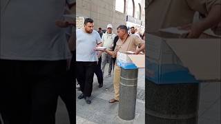 Download lagu Free Main Khan Banth Raha Hai || Madina Masjid An Nabawi Ke Andhar || Mashallah #shorts #short mp3