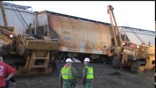 preview picture of video 'Norfolk Southern's 16N Derailment Cleanup, Hulchers  in Cresson PA'