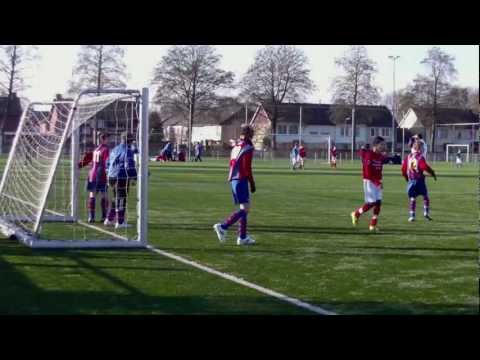 2013 DVO D1 NJC doelpunt tegen UOW 02