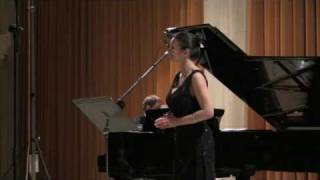 Lucie Ceralová singt Josef Bohuslav Foerster: Erotikon(Songs) Op. 23/Nr. 3 Jen víru mej