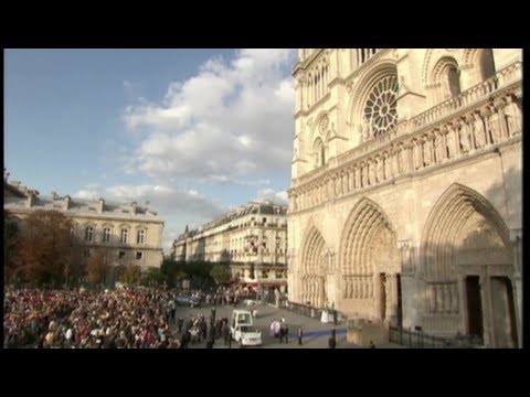 Mensaje del #PapaFrancisco ante el incendio en #NotreDame