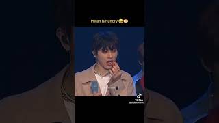 Download lagu If junghwan sees food, this is how it will be 😂 #junghwan #treasure #short #fyp mp3