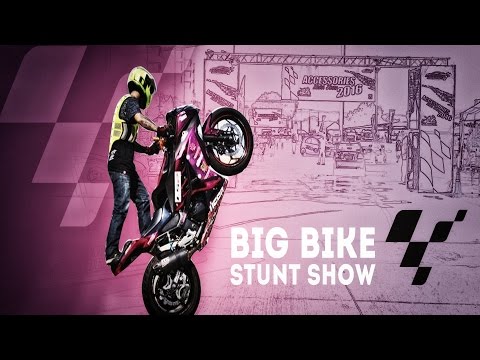 BIGBBIKE STUNT SHOW  งานAccessorries motor show 2016 ที่ The hub รังสิต