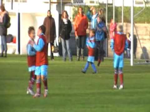 Voetbal Overbos Dominic