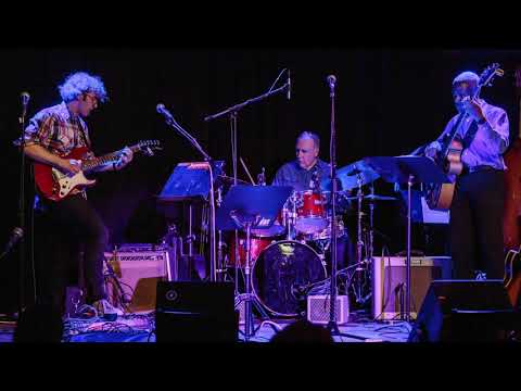 Mike Baggetta's Spectre Trio (Jerome Harris & Billy Mintz) - "A Case Of You" by Joni Mitchell
