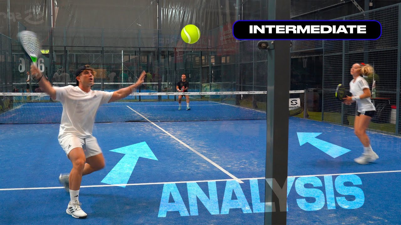 Coach analyzes intermediate match focusing on tactics and positioning.