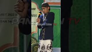 Download lagu REAKSI GUS ULIN NUHA BIKIN NGAKAK SAAT JAMA'AH SEBUT NAMA USTADZAH MUMPUNI #shorts #short #ulinnuha mp3