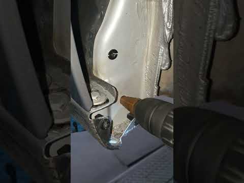 Mach das unbedingt bei deinem Polo.  #automobile  #auto #livehack #tips #detailing #rost #vw