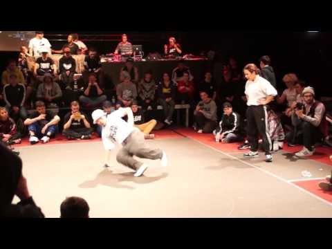 Quarterfinal Queen16 2017 Vanessa vs. CC