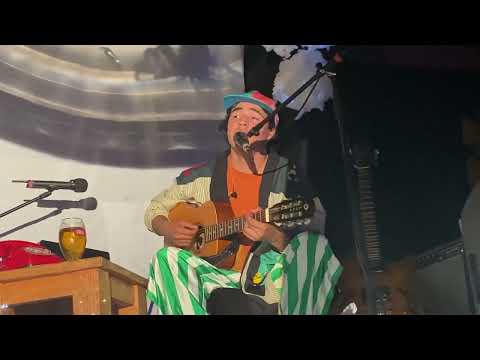 Emma Safrainski ft. Óliver Colores (Valparaíso, 04.01.25)