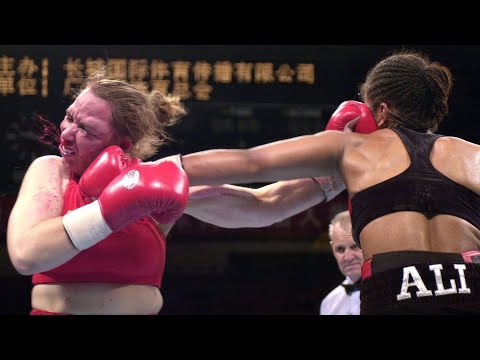 Laila Ali vs Kristina King - Ali's first TV appearance.