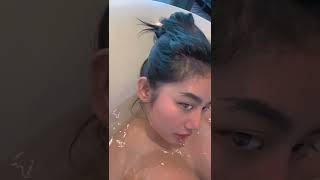 Download lagu Intip Gaya Pamela Safitri Mandi #trending #viral #shorts mp3