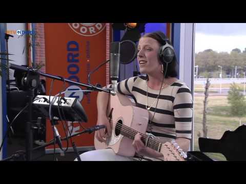 Marianne Veenstra - Wereldbaan [Live @ Cafe Martini XL 2016]