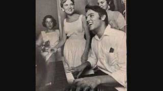 Elvis Presley -That's What You Get For Lovin Me
