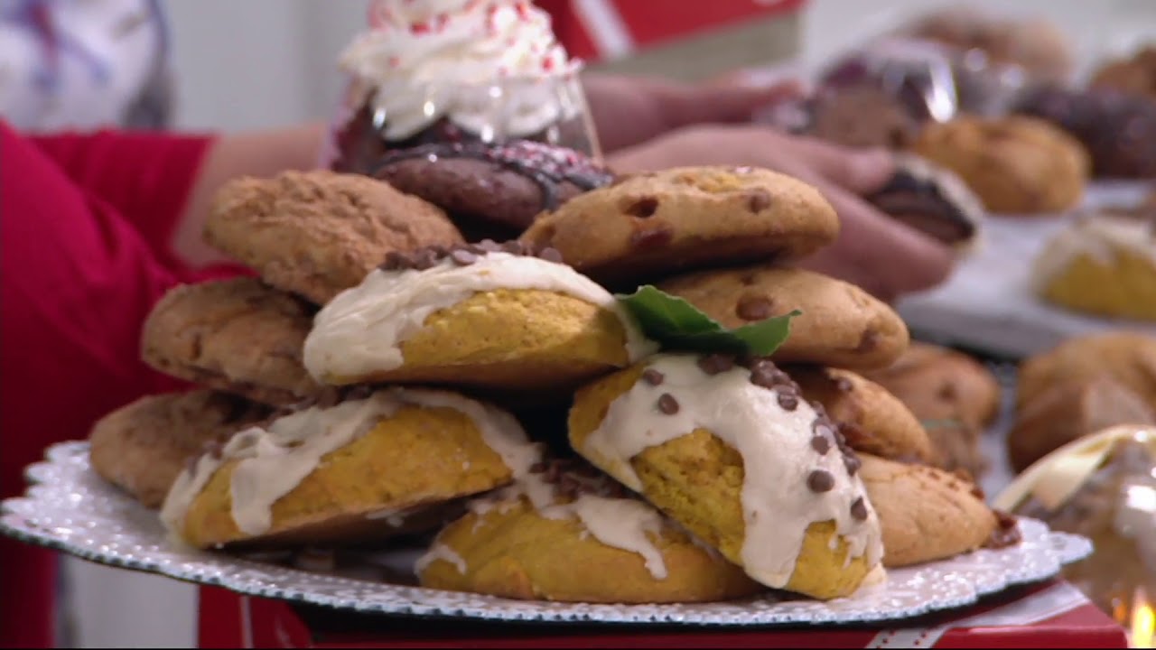 Seven Sisters (12) 4 oz. Holiday Scone Sampler in Gift Box on QVC