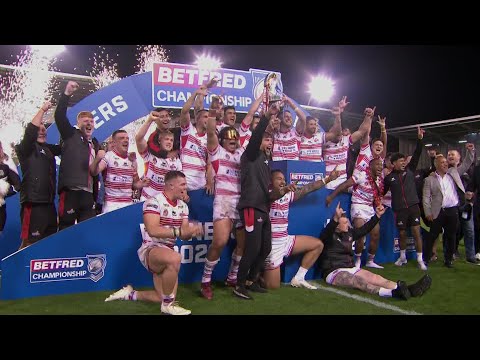 Leigh Centurions vs Batley Bulldogs - Highlights and trophy lift from Betfred Championship Grand Fin
