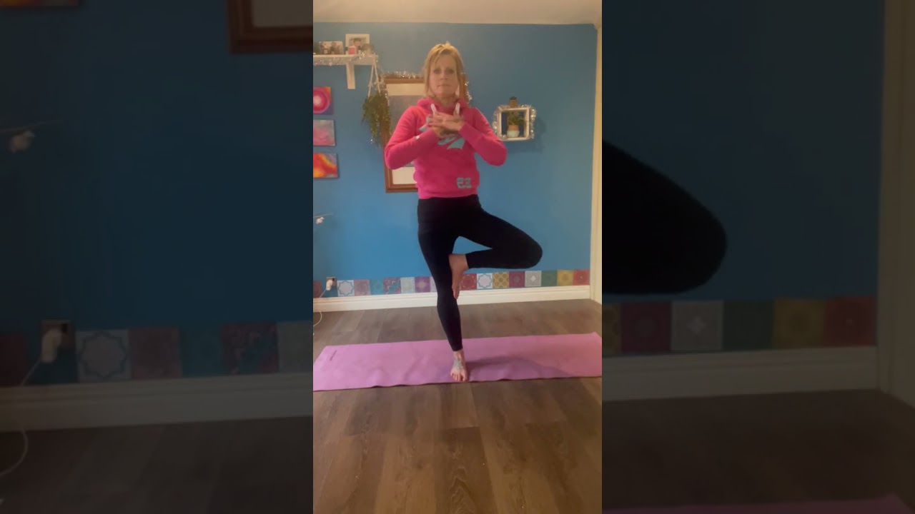 Morning mindful yoga 😇