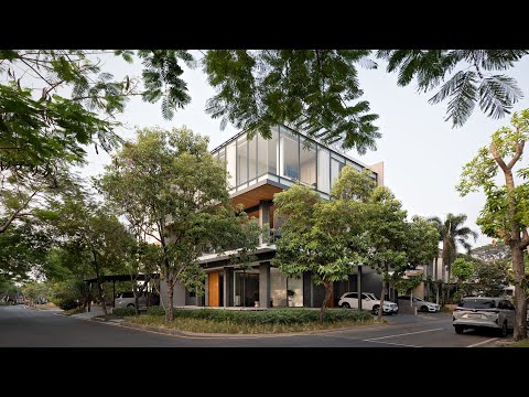 Titan Tyra And Gaius Ong House by RAKTA STUDIO  Modern Tropical House filled with lush greens