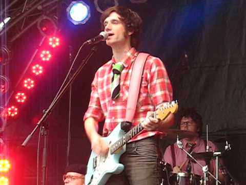 Kapelle Petra - Die Welt kann mich nicht mehr verstehen (Tocotronic Cover / Kassel 2009 live) video thumbnail