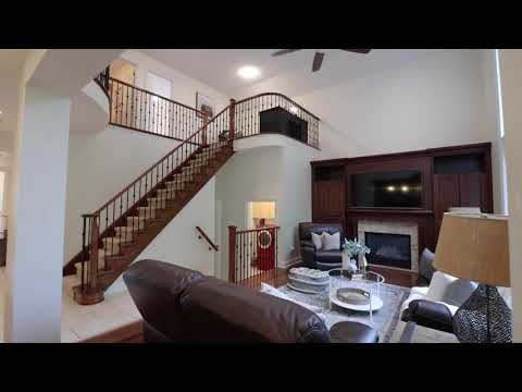 20 Illingworth Ln, Ajax Branded