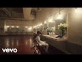 Videoklip Justin Bieber - Lonely (ft. Benny Blanco) s textom piesne