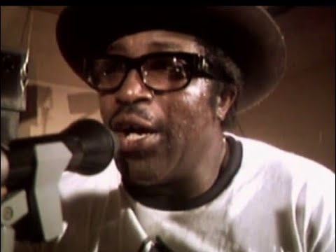 Bo Diddley - The Rhythm That Shook The World. Over his signature beat Bo recounts his 1st hit record
