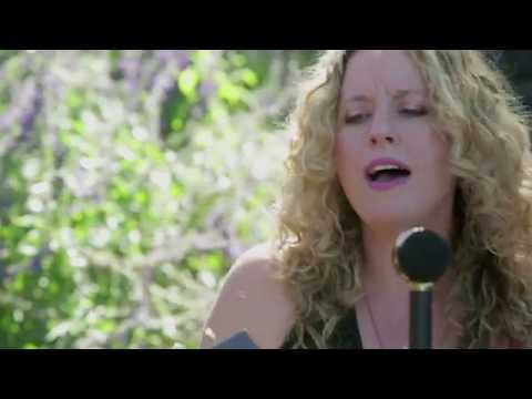 Amy Helm & The Handsome Strangers - "Good News" // The Bluegrass Situation