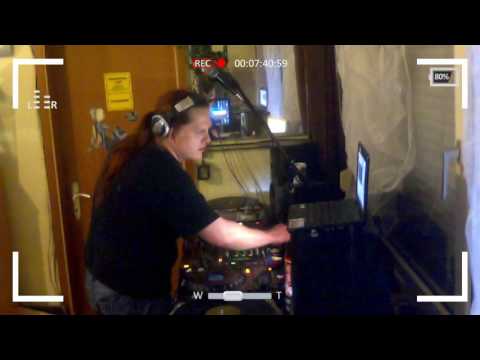 ✩ TECHNO4EVER.FM ✩ DJane BmB's Freakin' - Out ✩ MAIN-Stream | www.techno4ever.fm