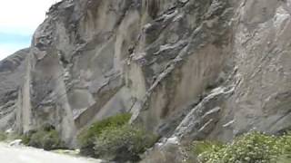 preview picture of video 'Peru-Colca Canyon-Extremely full bus from Cruz del Condor to Chivay-HzF-P1530528'